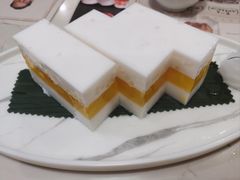 芒果椰子夹心糕-悦满楼·西关名点·湛江名菜(航空综合大厦店)