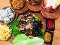 -肥肥虾庄·金牌油焖大虾(杨园滨江时代walk店)