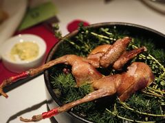 -弦月窗LUNETTE BY AMANDA(复兴路店)