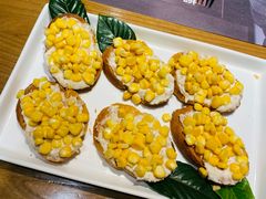 金枪鱼玉米粒配烤面包-C'è Amore爱意(亿合城店)