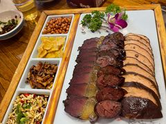 -亮欢寨(凯里总店)