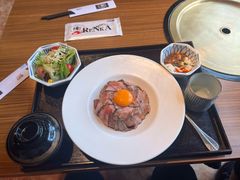 -炼火烤肉店