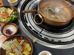 -阿山卓·野生菌火锅·纳西火塘烤肉