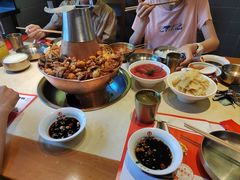 -老佛爷炭火蛙锅直营(清滨路总店)