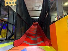 -嗨翻Hi-Fun竞技主题乐园·蹦床亲子生日轰趴(国光1937店)