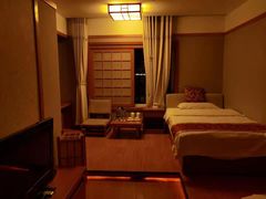 -华山御温泉度假村