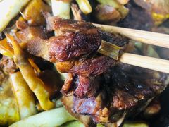 -内蒙焖面大盆骨餐馆(山大路店)