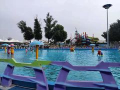 -沈阳龙润夏宫温泉水乐园