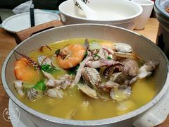 -吕氏疙瘩汤·新鲁菜(新贵和店)