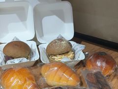 -沁屋面包店(人民东路店)