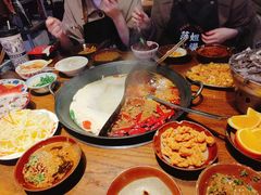 -萍姐火锅·公路夜市(武汉首店)