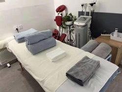-舒欣头疗·俏丝谧语 白发脱发专业护理 