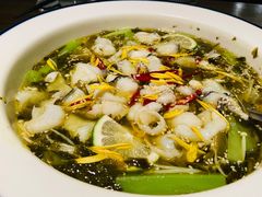 新派酸菜鱼-童年小筑餐厅(申花路店)