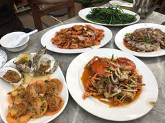 -四川小胡子海鲜(丁村万人海鲜广场店)