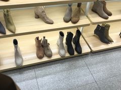 -hotwind热风(民盈山国贸店)