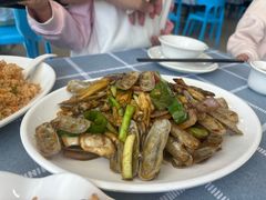 姜葱炒圣子-明记海鲜大排档(巽寮湾店)