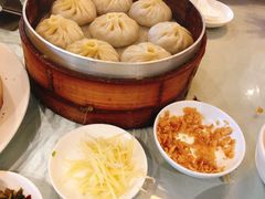 极品蟹黄小笼包-钰园(水绘园店)