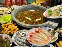 -石锅苗苗鱼(武汉首店)