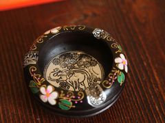 藏区包银烟灰缸-第三极国际青旅(独克宗古城店)