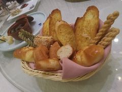 -山明水秀大饭店