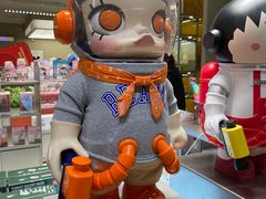 -泡泡玛特POPMART(蓝色港湾店)