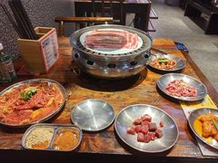 -悟能八戒烤肉自助(秦隆步行街店)