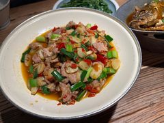 -树厨贵州菜(大十字店)