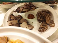 -月圆霖特色农家乐