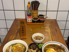 -矮子粉店1985·长沙米粉(湘春路店)