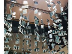 -猫的天空之城概念书店(杭州南宋御街店)