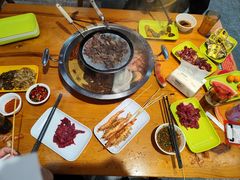 -养牛邓·潮汕牛肉海鲜自助火锅(广州店)