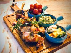 秘制农场烤全鸡豪华早午餐-The Rug Cafe(王府中环店)