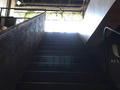 -The ROOF (通盈中心店)