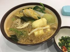 -张亮麻辣烫(三亚商品街店)