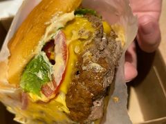 招牌牛肉堡-Shake Shack(西单大悦城店)
