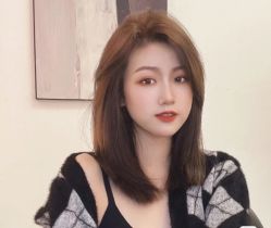 -朗峰专业美发沙龙