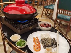 -品海楼·大连海胆锅贴馆(东港店)