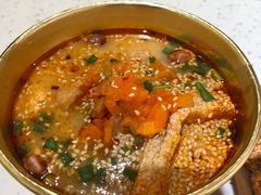 -鹤江桥·红油牛肉粉(SKP店)