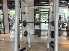 -威克健身游泳(万菱汇店)