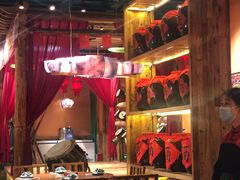 大堂-老滇山寨•云南特色菜•地方菜•民族风情歌舞表演(金碧店)