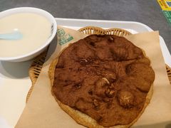 刚出锅的油饼-黑窑厂糖油饼烤鸭·清真菜(旗舰店)
