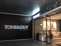 点击看大图 -TONI&GUY