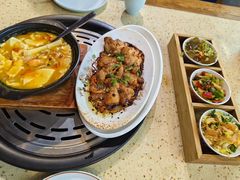 -船梆煮•蒸汽海鲜·炉火烤肉(五四广场店)