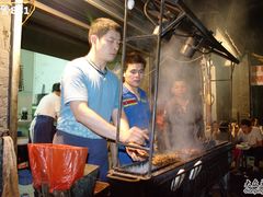 -光明巷里木烤肉