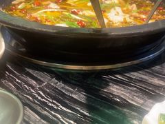 -老船舫·现做活鲜鱼馆(东郊记忆店)