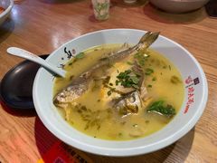 招牌黄鱼面-哇蛙牛功夫面渝都料理(龙阳广场店)
