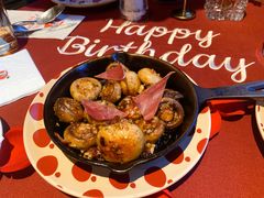 香煎火腿小蘑菇-BROWNSTONE布朗石西班牙餐厅(富城店)