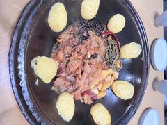 -万里闯关东铁锅炖菜馆(高新旗舰店)