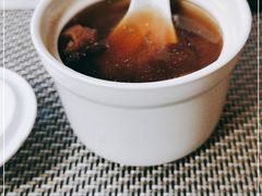 -深圳富苑皇冠假日套房酒店