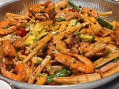 -张大师鸭爪爪特色干锅(南湖店)